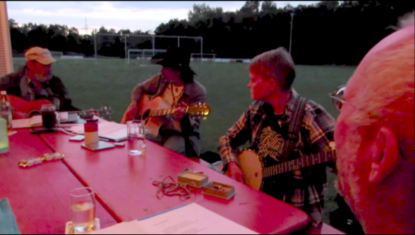 An evening in August in Koetz, Sportheim with JohnD and Mandy Strobel